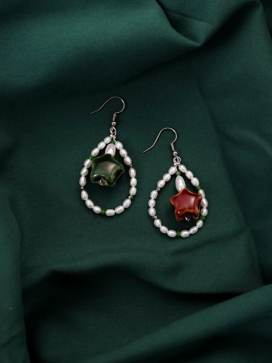 Pentacle Pearl earing